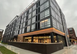 10492761-7E08-417E-9F37-8EEE703BD920